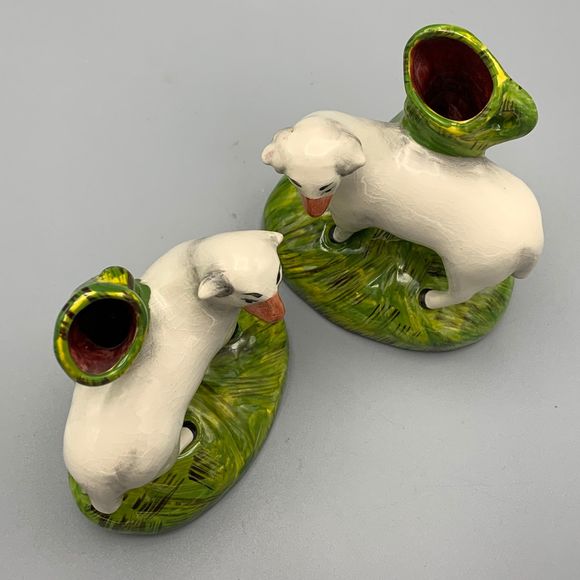 Vtg Staffordshire Pair of Sheep Mantle Spill Vases Right and Left Facing Kent - Picture 5 of 10